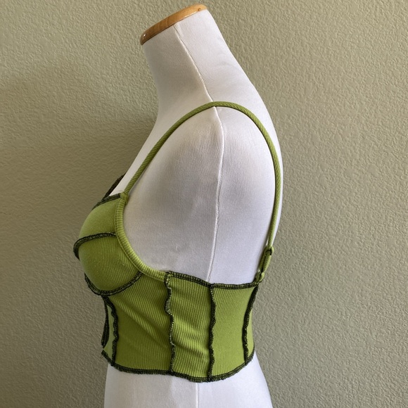 🔥5 for $45🔥 ISALIS green tank top Size S /super cute - Picture 2 of 4